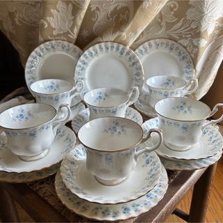 ロイヤルアルバート(ROYAL ALBERT)の英国製 新品 RoyalArbert Memory Lane トリオ6名様用(食器)