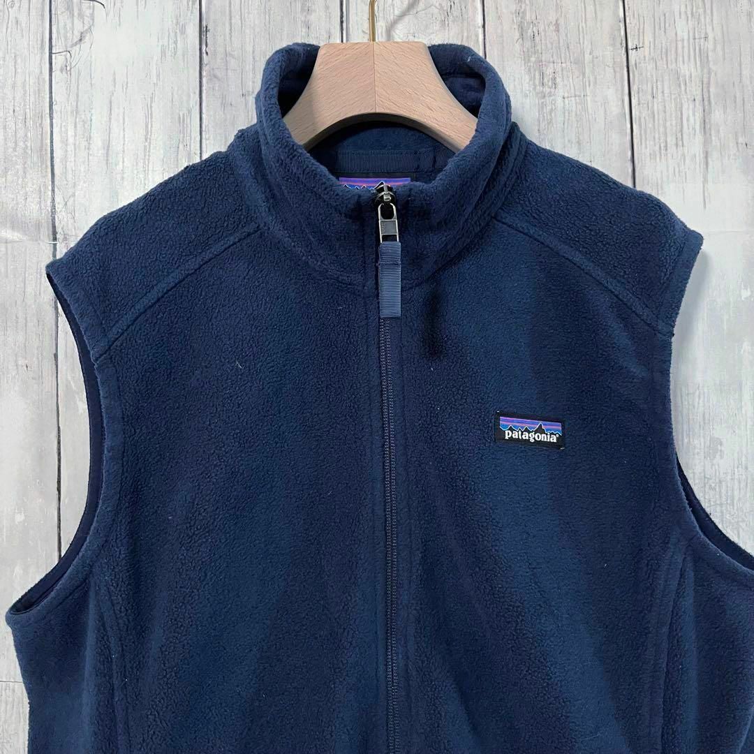 patagonia(パタゴニア)のUS古着PATAGONIAパタゴニア　シンチラフリースベスMネイビーユニセックス メンズのトップス(ベスト)の商品写真