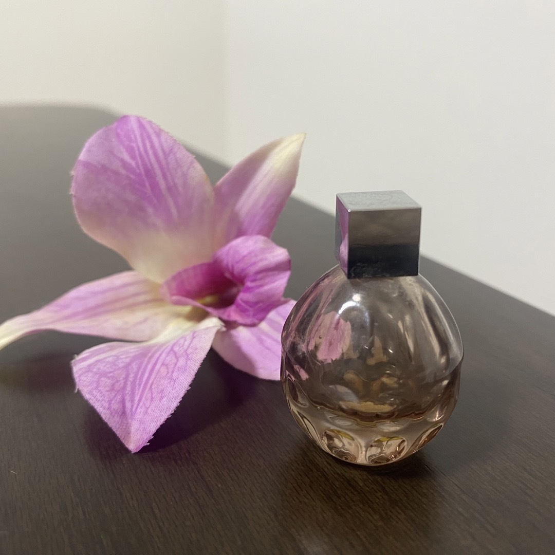 JIMMY CHOO(ジミーチュウ)のJIMMYCHOO オードパルファム 4.5ml フレグランス  コスメ/美容の香水(香水(女性用))の商品写真