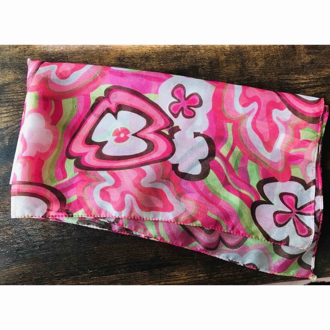 中古　ポップ　ピンク　スカーフ レディースのファッション小物(バンダナ/スカーフ)の商品写真