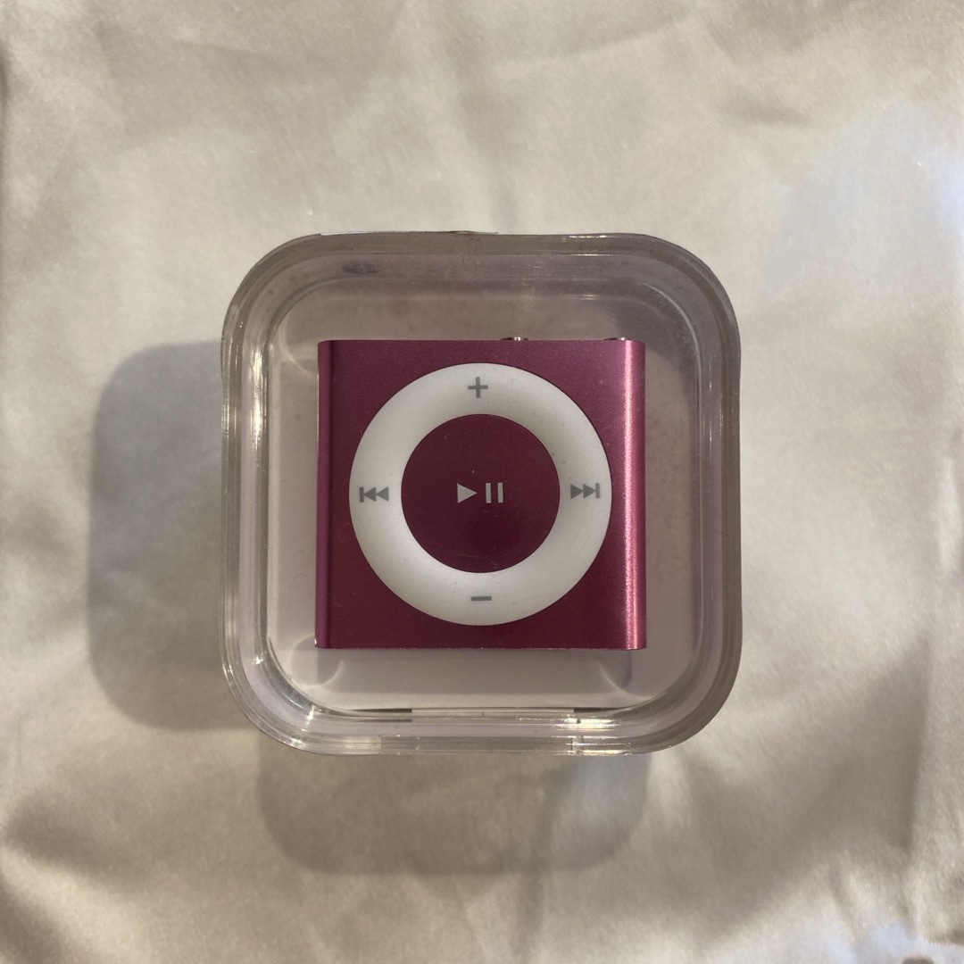 iPod(アイポッド)のiPod shuffle 2GB スマホ/家電/カメラのオーディオ機器(ポータブルプレーヤー)の商品写真