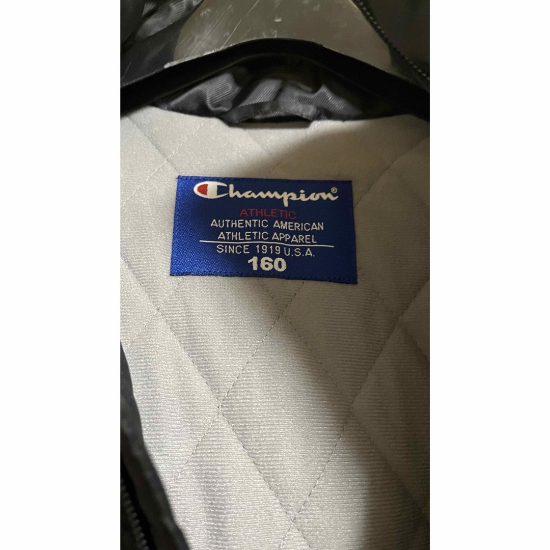 Champion(チャンピオン)のベンチコート スポーツ/アウトドアのサッカー/フットサル(ウェア)の商品写真