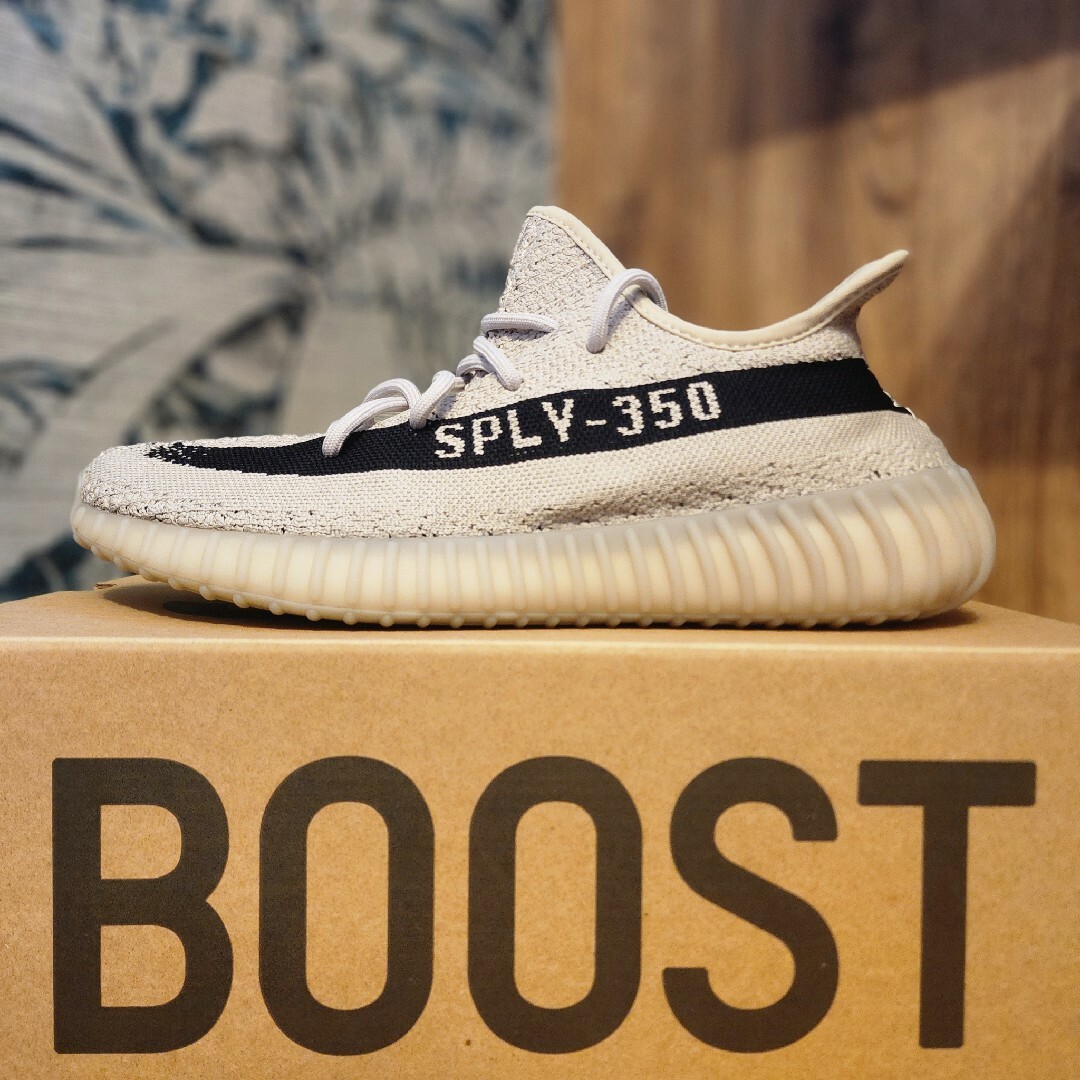 YEEZY(adidas) - アディダス イージー ブースト 350 V2 YEEZY(adidas) - アディダス イージー ブースト 350 V2
