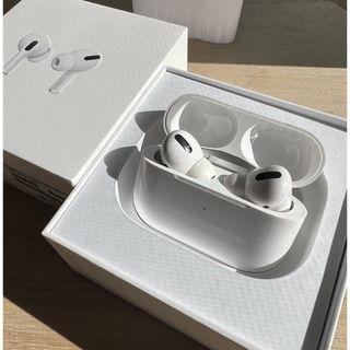 Apple - 正規品 AirPods pro エアーポッズプロ 右耳 A2083 の通販 by