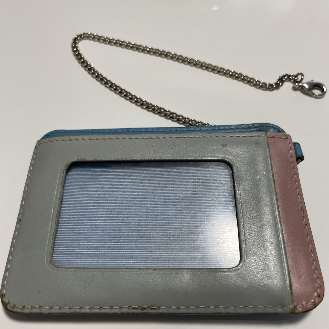 LANVIN en Bleu(ランバンオンブルー)のLANVIN en Bleuカード・定期ケース　ランバン レディースのファッション小物(名刺入れ/定期入れ)の商品写真