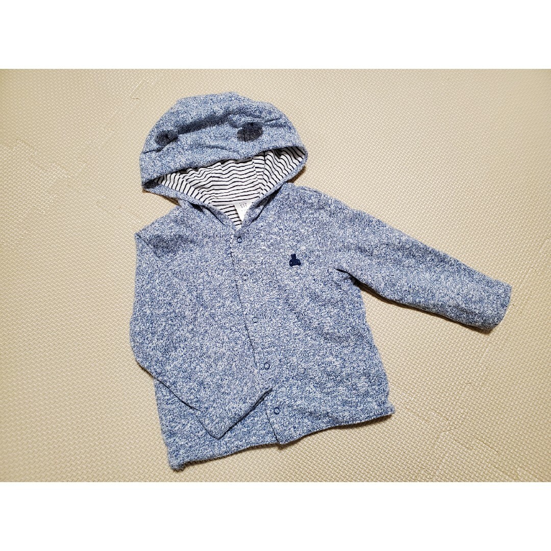 babyGAP(ベビーギャップ)のベビーギャップ　12～18ヵ月　パーカー キッズ/ベビー/マタニティのベビー服(~85cm)(トレーナー)の商品写真