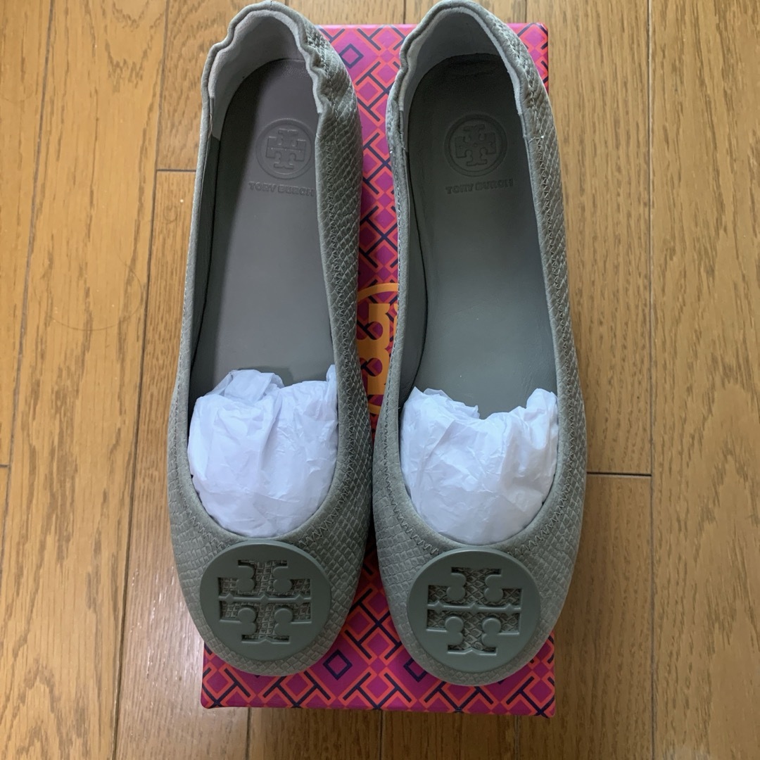 Tory Burch(トリーバーチ)のトリーバーチ　 バレエシューズ　8.5 （25.5）【未使用品】 レディースの靴/シューズ(バレエシューズ)の商品写真