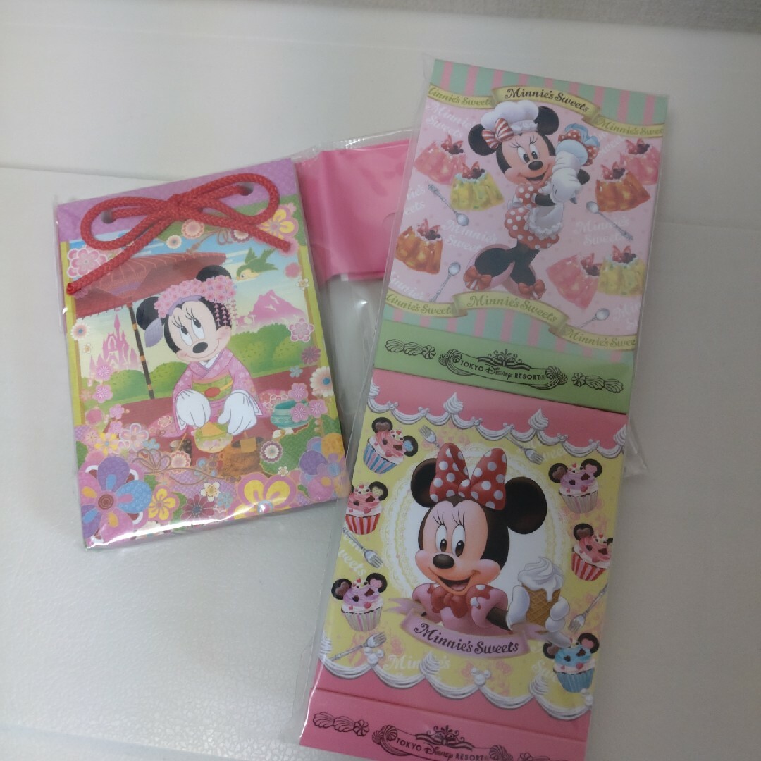 Disney(ディズニー)のディズニー☆ミニーマウス　メモセット エンタメ/ホビーのおもちゃ/ぬいぐるみ(キャラクターグッズ)の商品写真