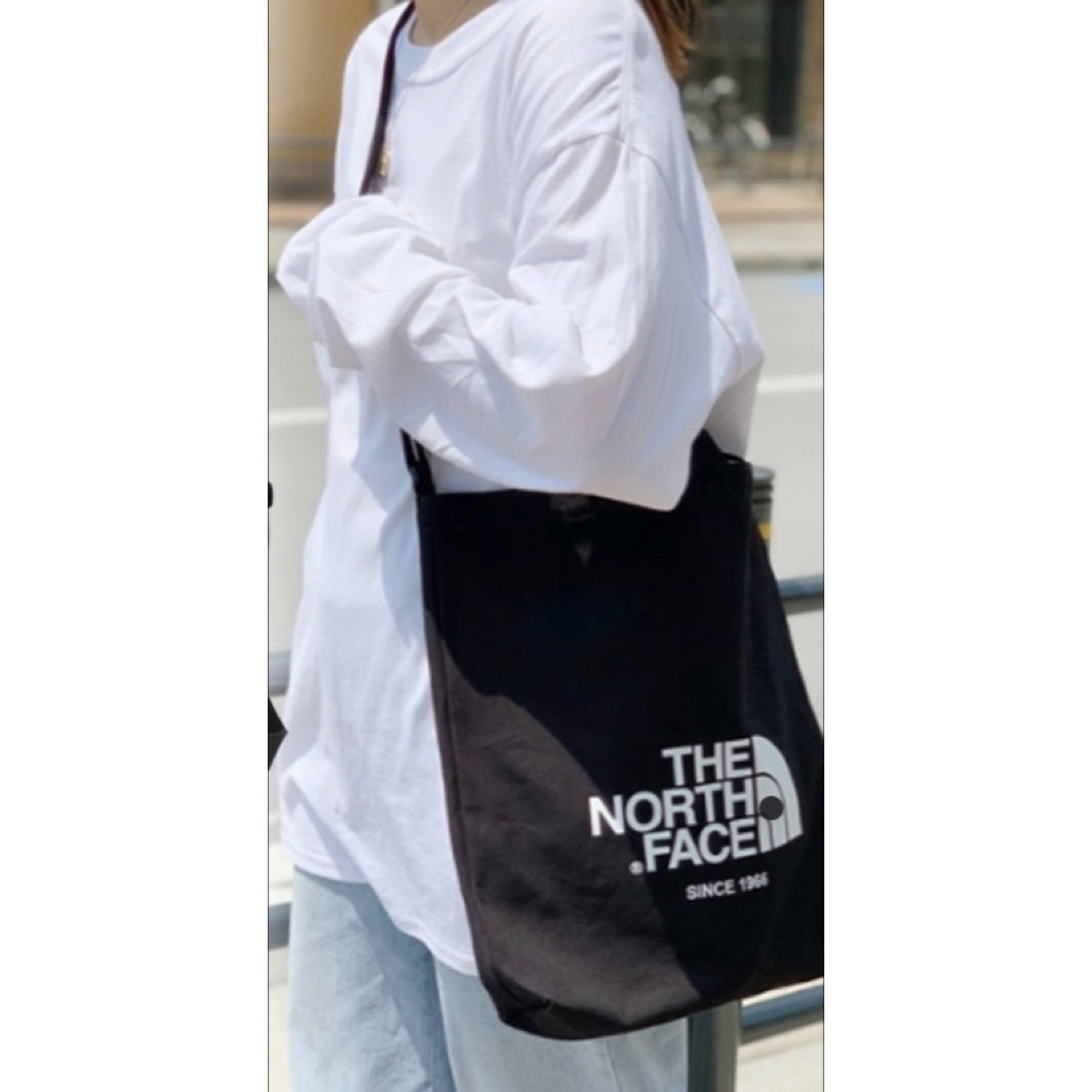 THE NORTH FACE(ザノースフェイス)の韓国ノースフェイスホワイトレーベル2wayロゴショルダーバッグトートバッグA4 レディースのバッグ(ショルダーバッグ)の商品写真