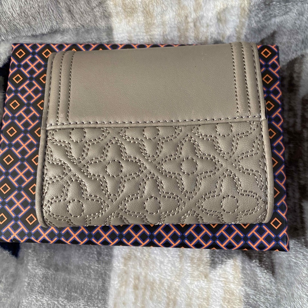 Tory Burch(トリーバーチ)のTORY BURCH  折財布 レディースのファッション小物(財布)の商品写真