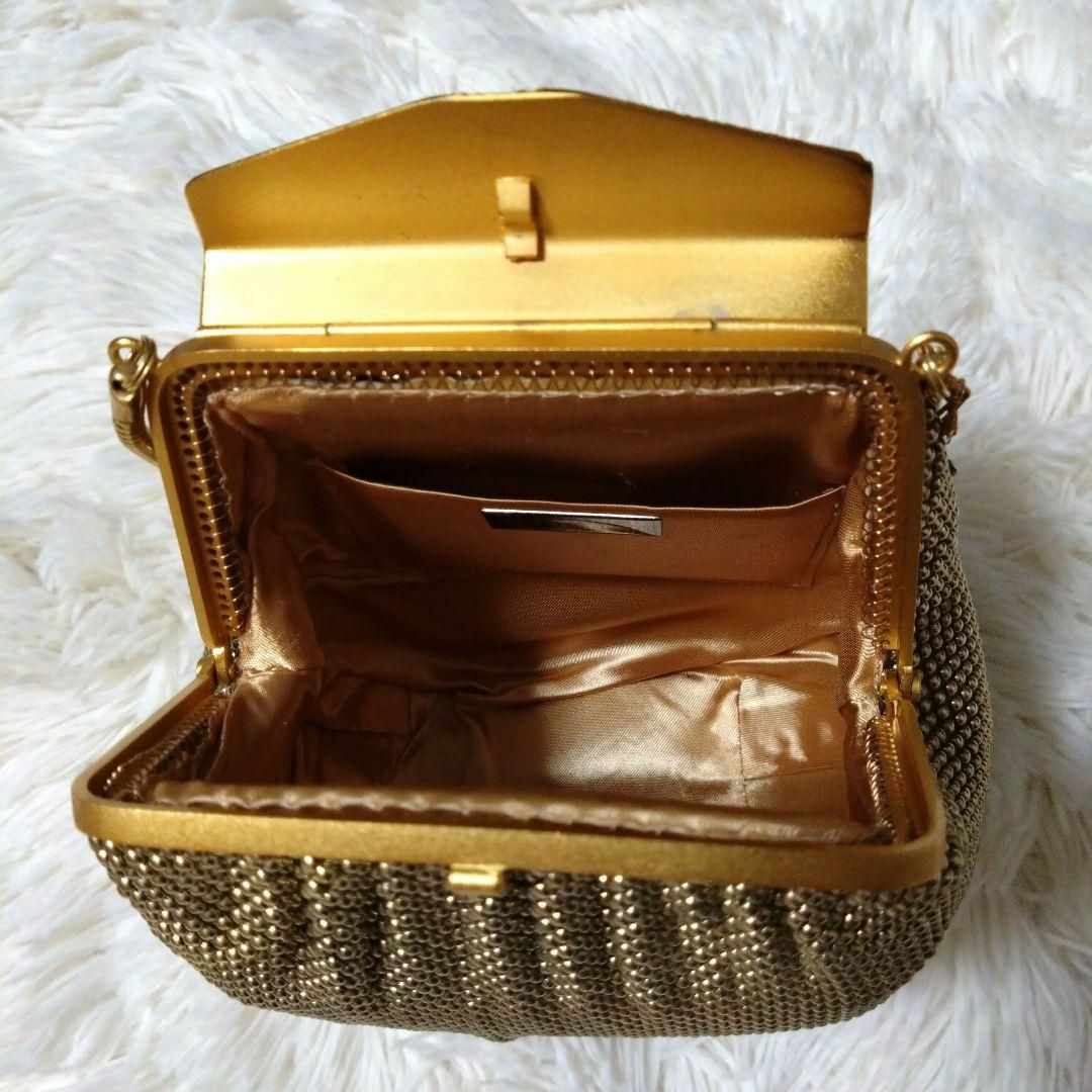 エレガンスメタルメッシュ　MESH　パーティバッグ　ゴールド レディースのバッグ(ハンドバッグ)の商品写真
