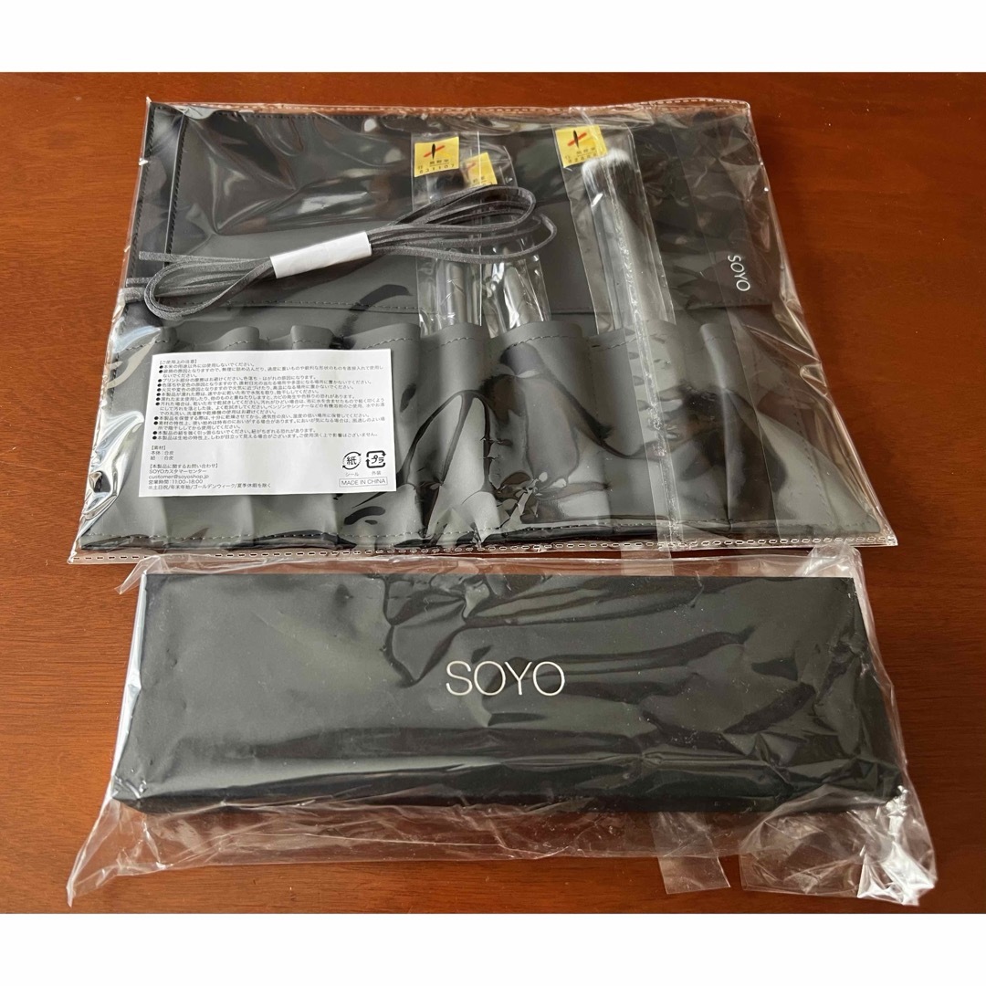 SOYO】メイクブラシセット 学べる 10本 黒 収納ケース付き SOYO】メイクブラシセット 学べる 10本 黒 収納ケース付き
