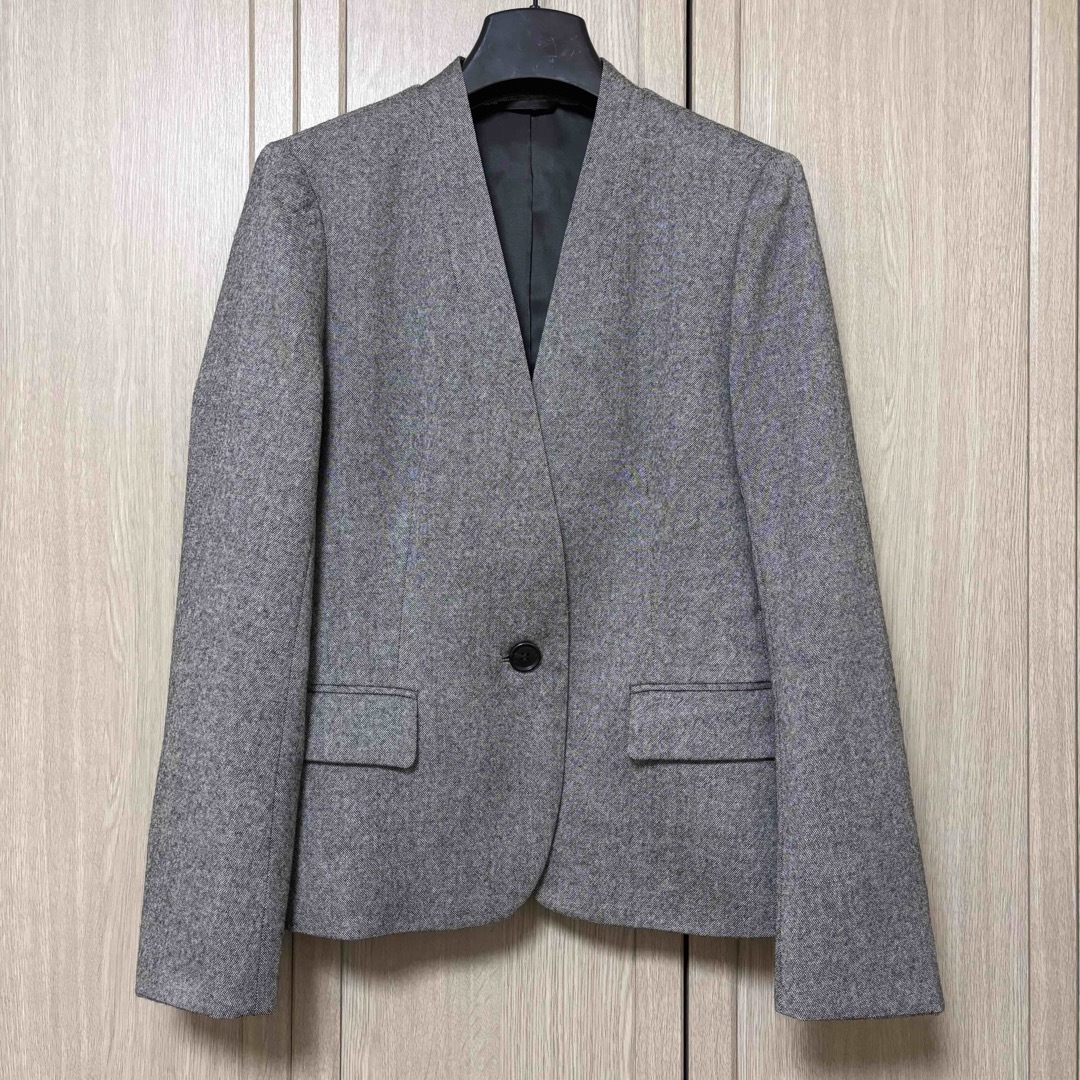 THE SUIT COMPANY(スーツカンパニー)のスーツカンパニ⭐️フランネル生地 ノーカラージャケット セットアップスーツ レディースのフォーマル/ドレス(スーツ)の商品写真