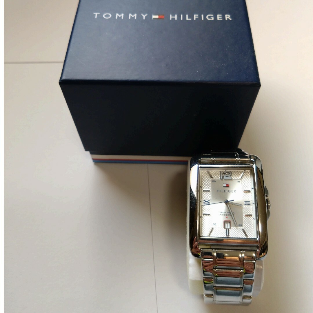 TOMMY HILFIGER(トミーヒルフィガー)のトミーヒルフィガー　腕時計 メンズの時計(腕時計(アナログ))の商品写真