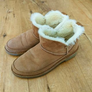 アグ(UGG)のUGG　ムートンショートブーツ　23.5cm(ブーツ)