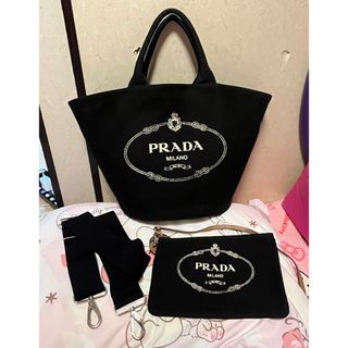 プラダ(PRADA)のプラダPRADAカナパ　バケツ型トートバッグ黒(トートバッグ)