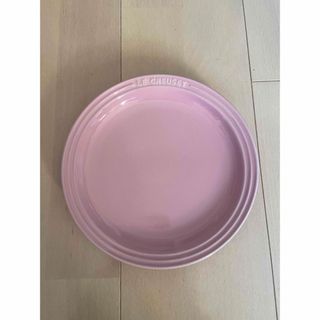 ルクルーゼ　プレートロンド　4点セット食器