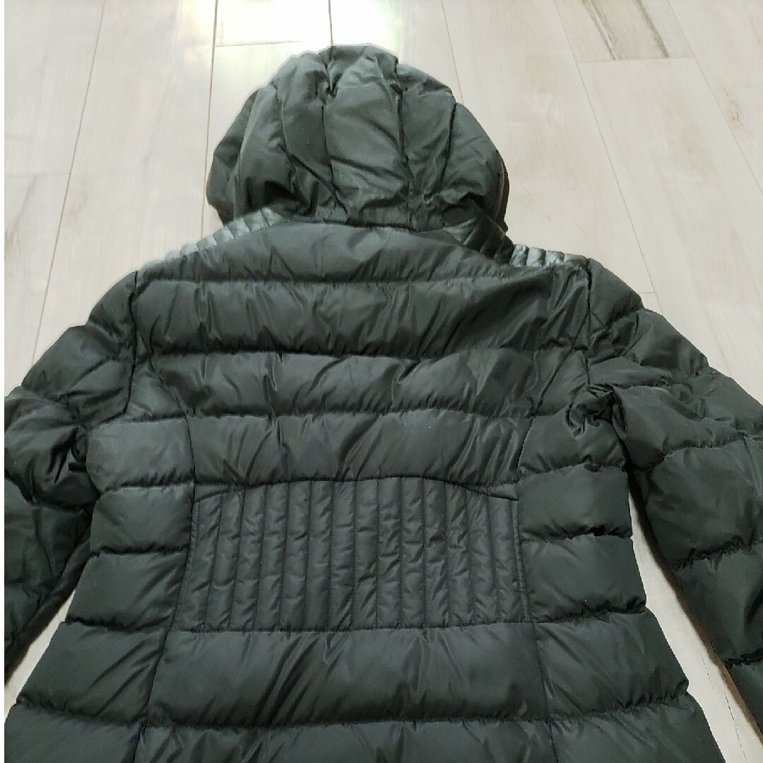 MONCLER(モンクレール)の【正規品】モンクレール　ダウンコート　レディース　2　クリーニング済 レディースのジャケット/アウター(ダウンコート)の商品写真