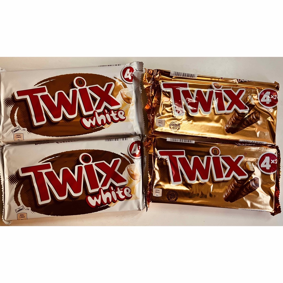 TWIX キャドバリー チョコ 食品/飲料/酒の食品(菓子/デザート)の商品写真