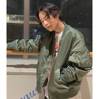 Supreme - supreme globe MA-1 Mサイズの通販 by shop｜シュプリーム ...