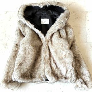 ザラ(ZARA)の極美品 ザラ ZARA フード付き エコファージャケット(毛皮/ファーコート)