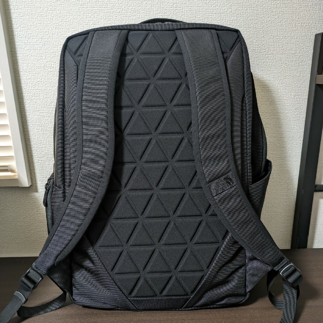 THE NORTH FACE(ザノースフェイス)のノースフェイス　シャトルデイパック　24.5 メンズのバッグ(バッグパック/リュック)の商品写真