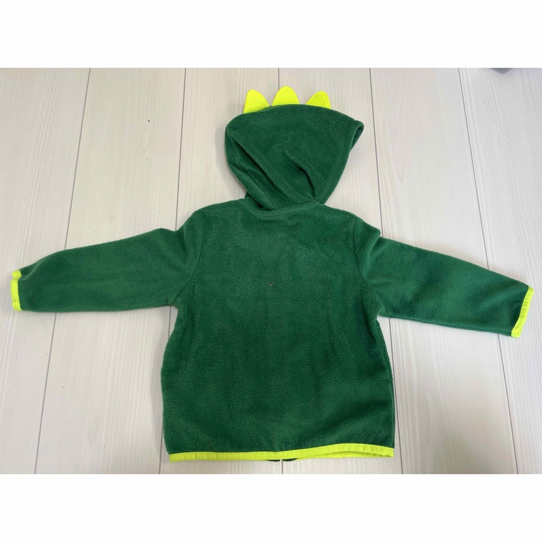 GAP(ギャップ)のGAP 恐竜アウター キッズ/ベビー/マタニティのキッズ服男の子用(90cm~)(ジャケット/上着)の商品写真