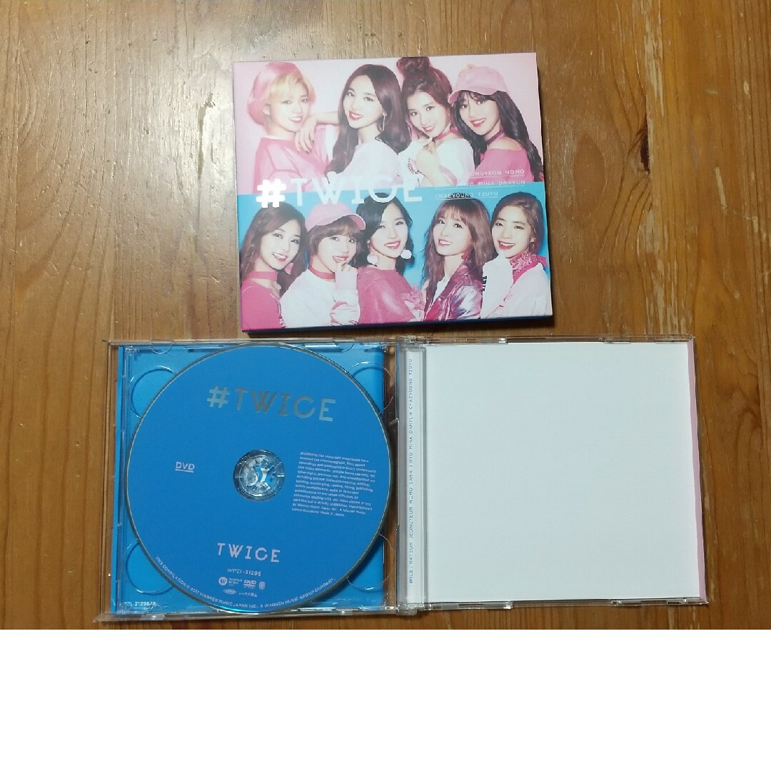 TWICE(トゥワイス)のikumi様専用  #TWICE  cd/DVD エンタメ/ホビーのCD(K-POP/アジア)の商品写真