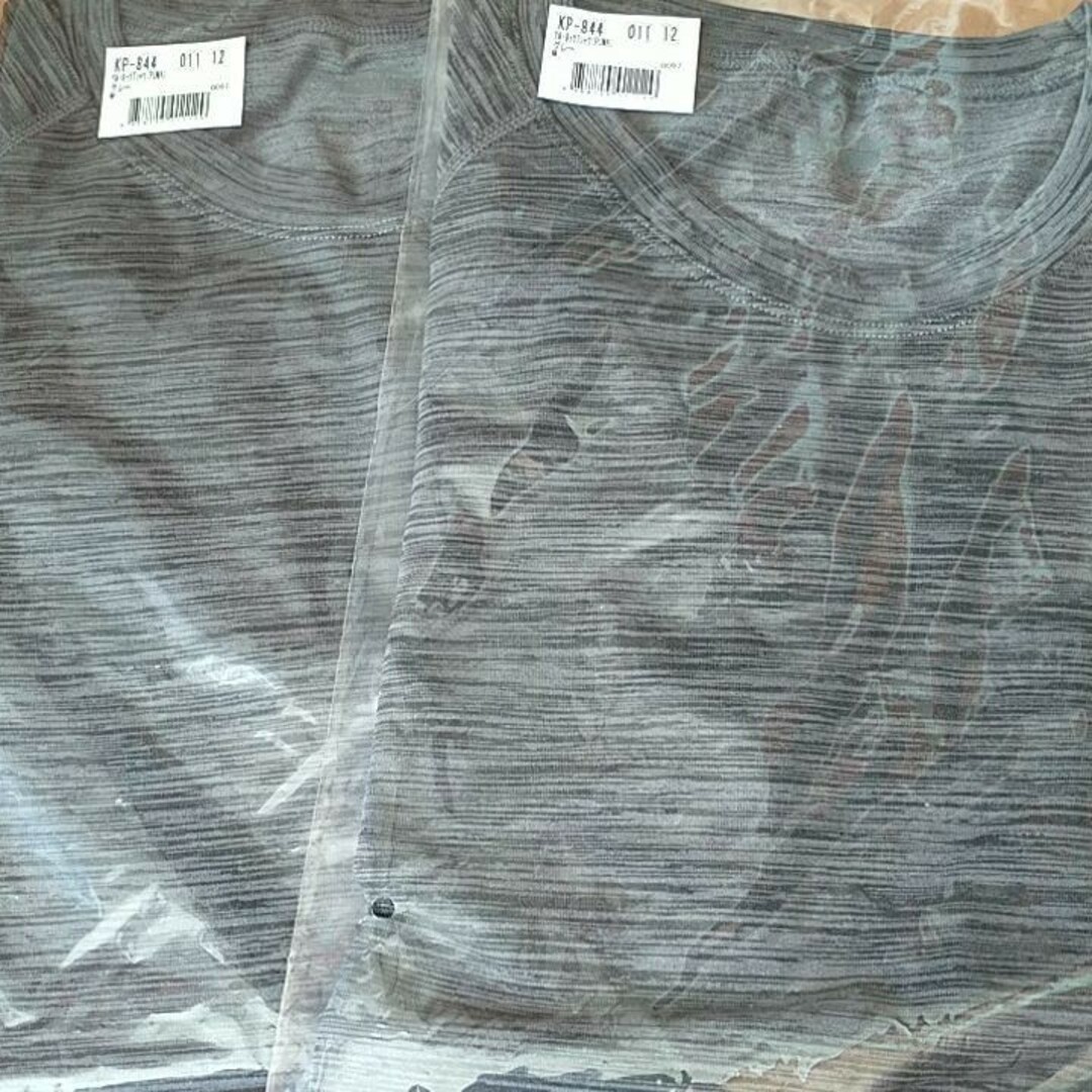 PUMA(プーマ)の新品 メンズ PUMA 半袖 Tシャツ 2枚 Mサイズ グレー プーマ シャツ メンズのトップス(Tシャツ/カットソー(半袖/袖なし))の商品写真
