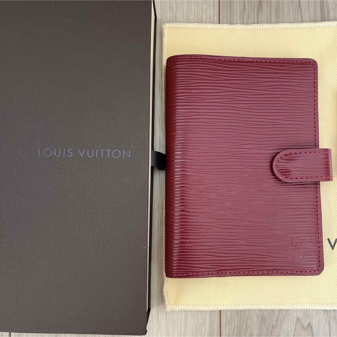 LOUIS VUITTON(ルイヴィトン)のルイヴィトン LOUIS VUITTON  エピ 手帳カバー ワインレッド  レディースのファッション小物(その他)の商品写真