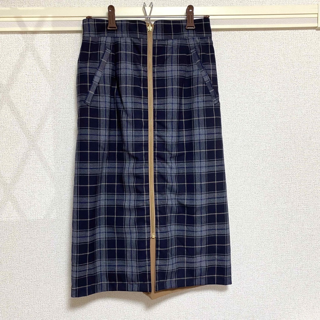 ViS(ヴィス)のvis タイトスカート リバーシブル レディースのスカート(ひざ丈スカート)の商品写真