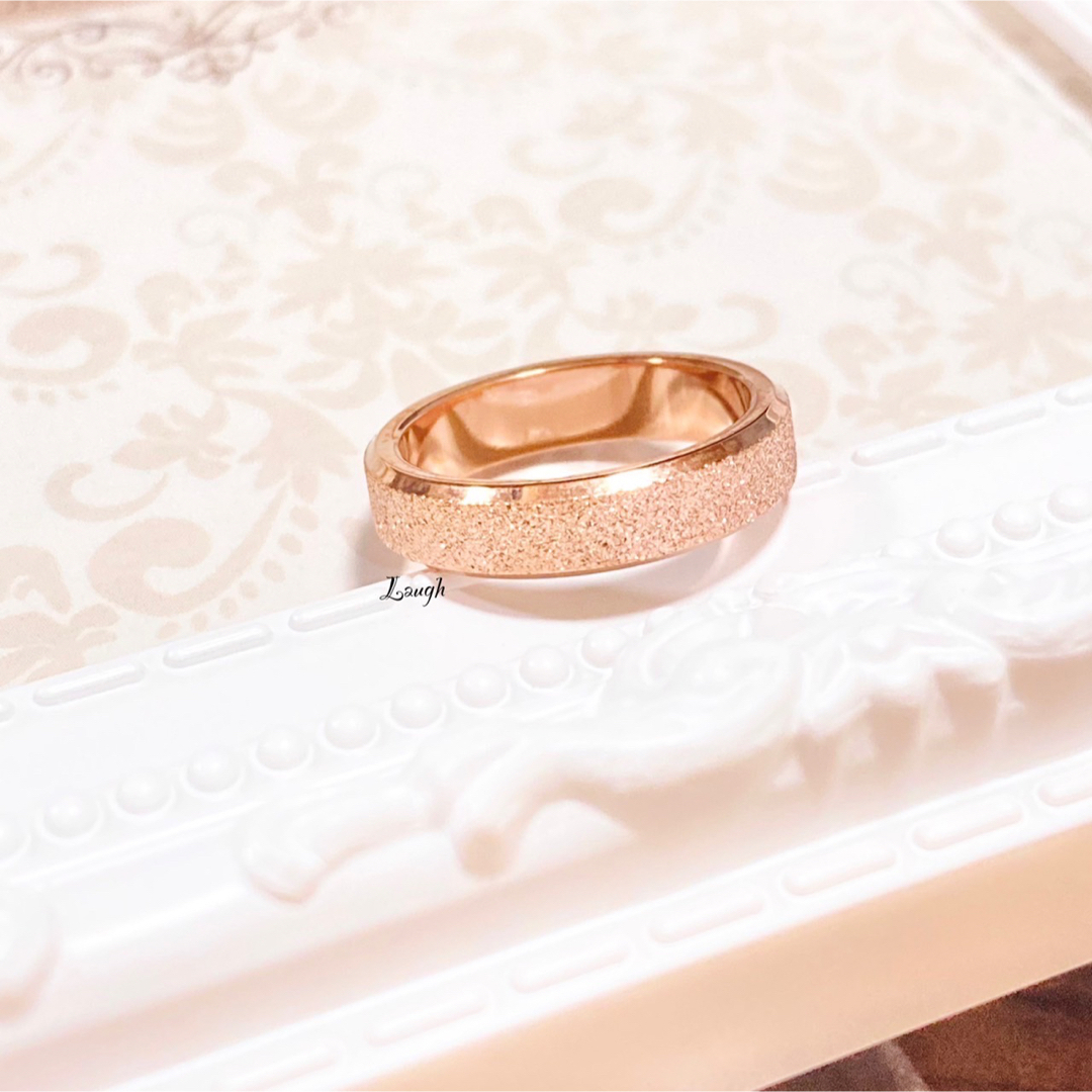 4㎜ キラリング ステンレスリング ステンレス指輪 ピンキーリング ピンク レディースのアクセサリー(リング(指輪))の商品写真