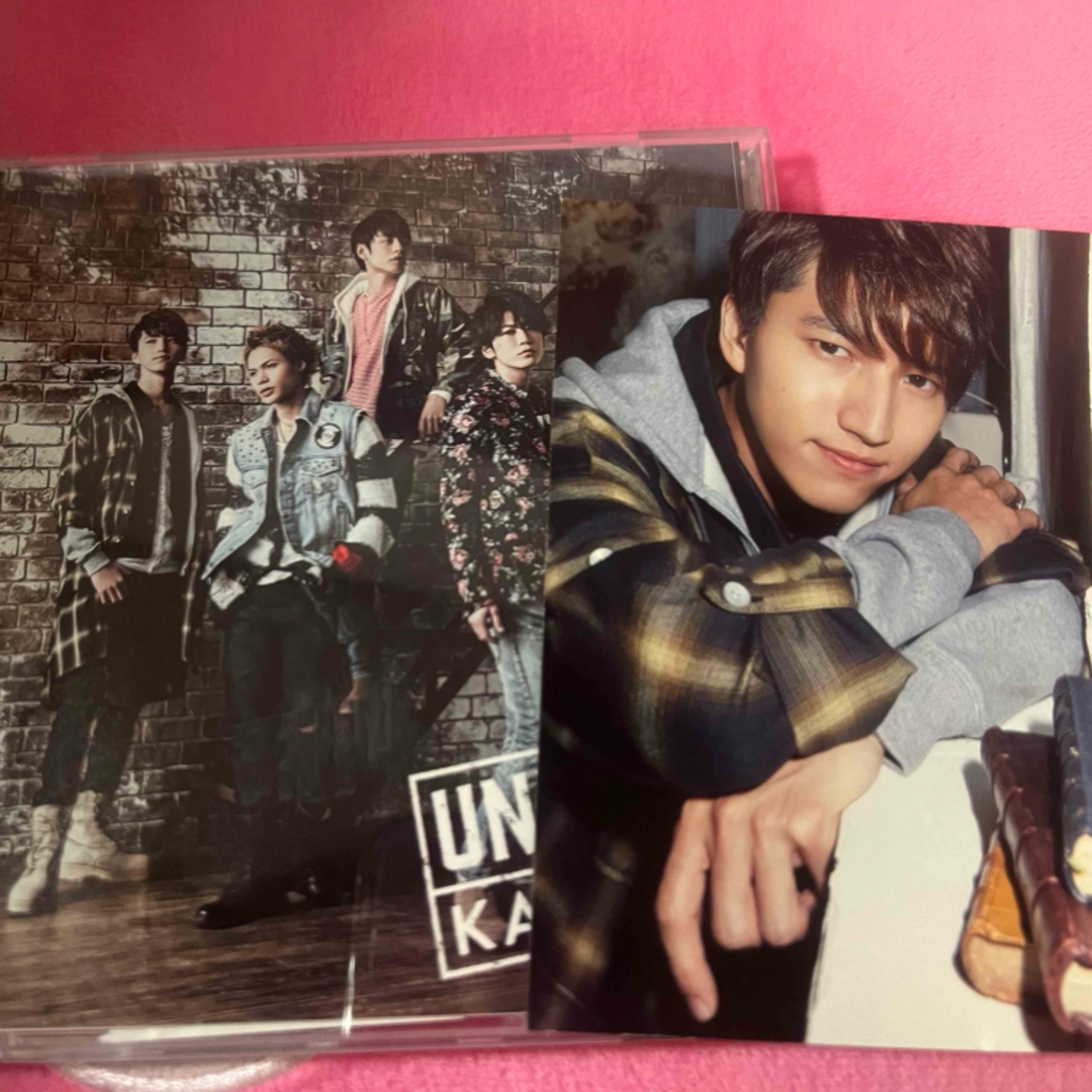 KAT-TUN(カトゥーン)のKAT−TUN CD (バラ売り可能) エンタメ/ホビーのCD(ポップス/ロック(邦楽))の商品写真