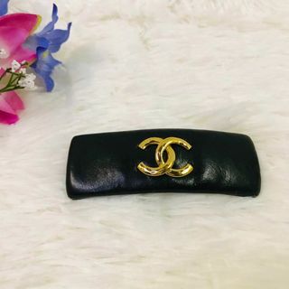 シャネル(CHANEL)の【極美品】シャネル バレッタ ココマーク レザー ゴールド金具(その他)