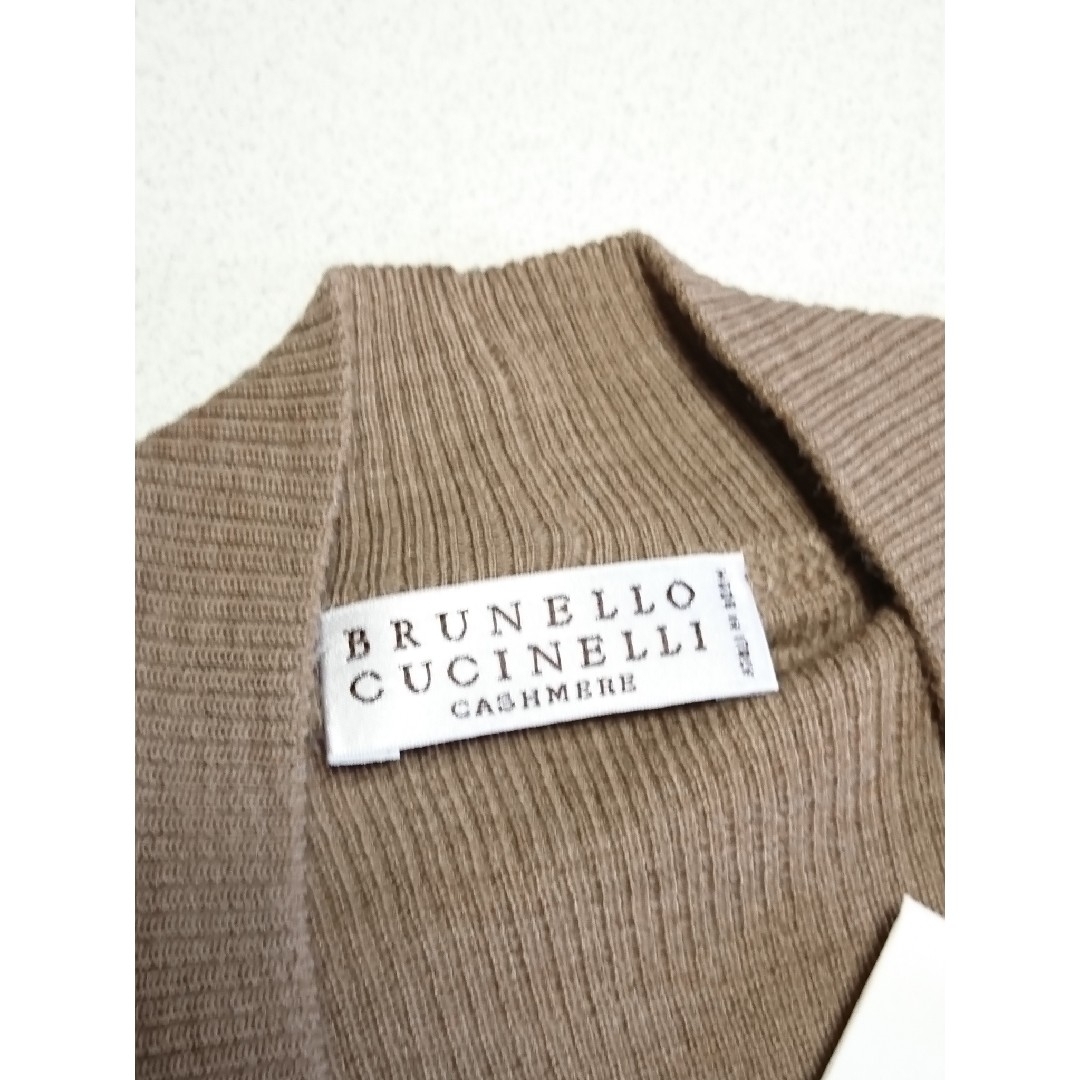 BRUNELLO CUCINELLI(ブルネロクチネリ)の定価¥18万 雑誌「Precious」✖ブルネロクチネリ コラボ カーディガン レディースのトップス(カーディガン)の商品写真