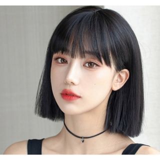 【オススメ】ウィッグ　フル　ナチュラル　ブラック　上品　ぱっつん　ボブ　韓国風(ショートストレート)