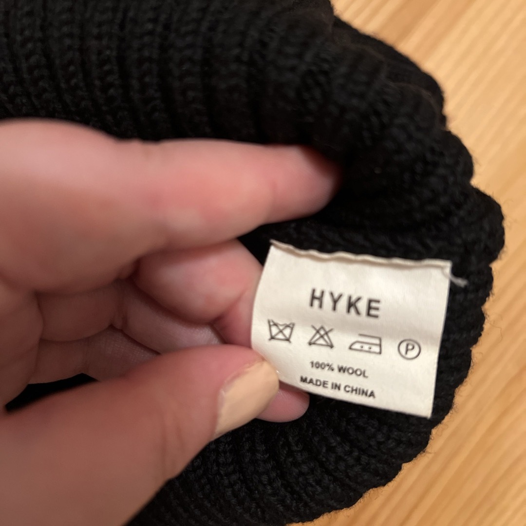 HYKE(ハイク)の《コメントいただいた方優先》HYKE ニット帽 レディースの帽子(ニット帽/ビーニー)の商品写真