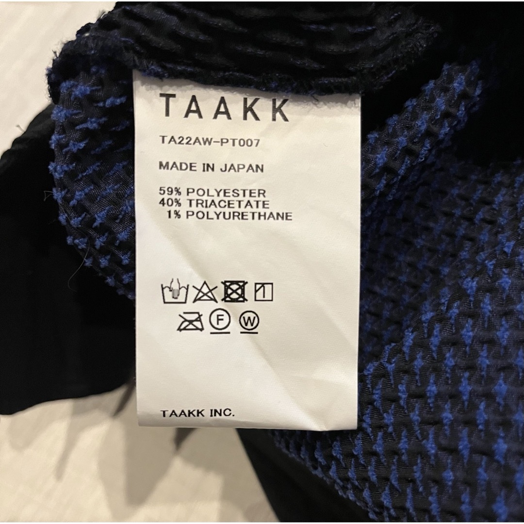 TAAKK New stretch pants パリコレ