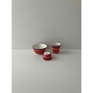 イッタラ(iittala)のused廃盤イッタラ　オリゴ　レッド500ml／150mlボウル　マグ1個　計3(食器)