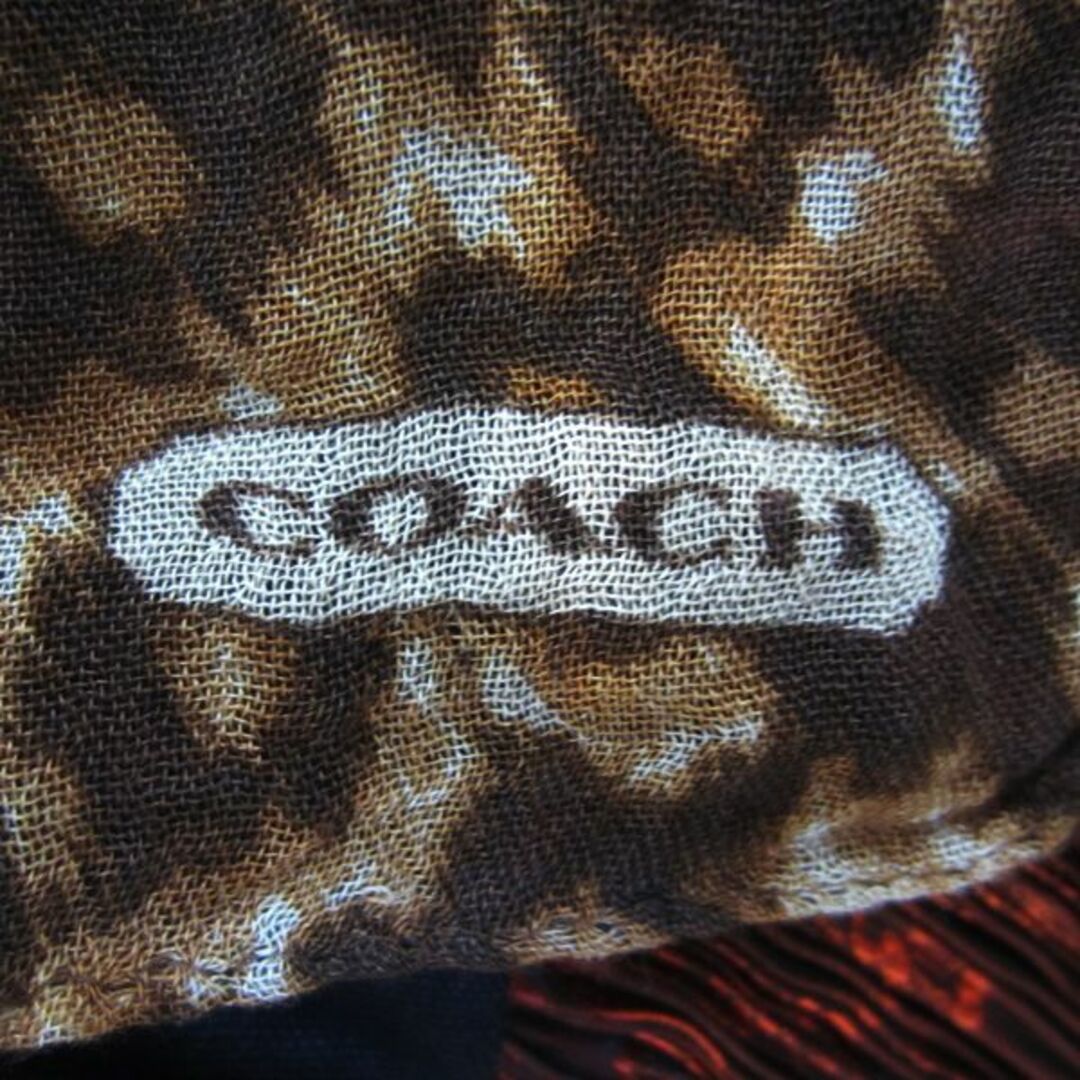 COACH(コーチ)の美品　COACH／コーチ★　ヒョウ柄　大判シルクストール レディースのファッション小物(ストール/パシュミナ)の商品写真