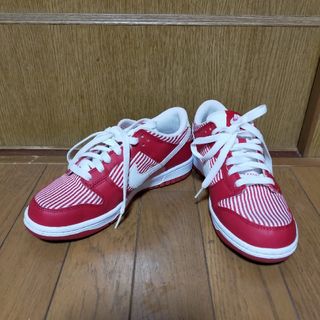 ナイキ(NIKE)のナイキ　スニーカー　23.5cm(スニーカー)