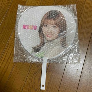 トゥワイス(TWICE)のデビューショーケース MOMO うちわ(アイドルグッズ)