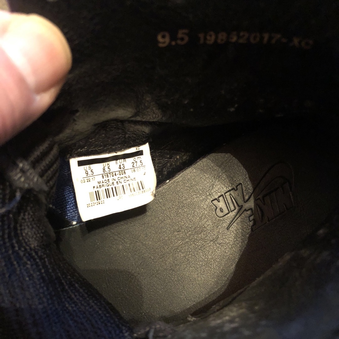 NIKE(ナイキ)のNIKE エアジョーダン1 青✖️黒 27.5cm  メンズの靴/シューズ(スニーカー)の商品写真