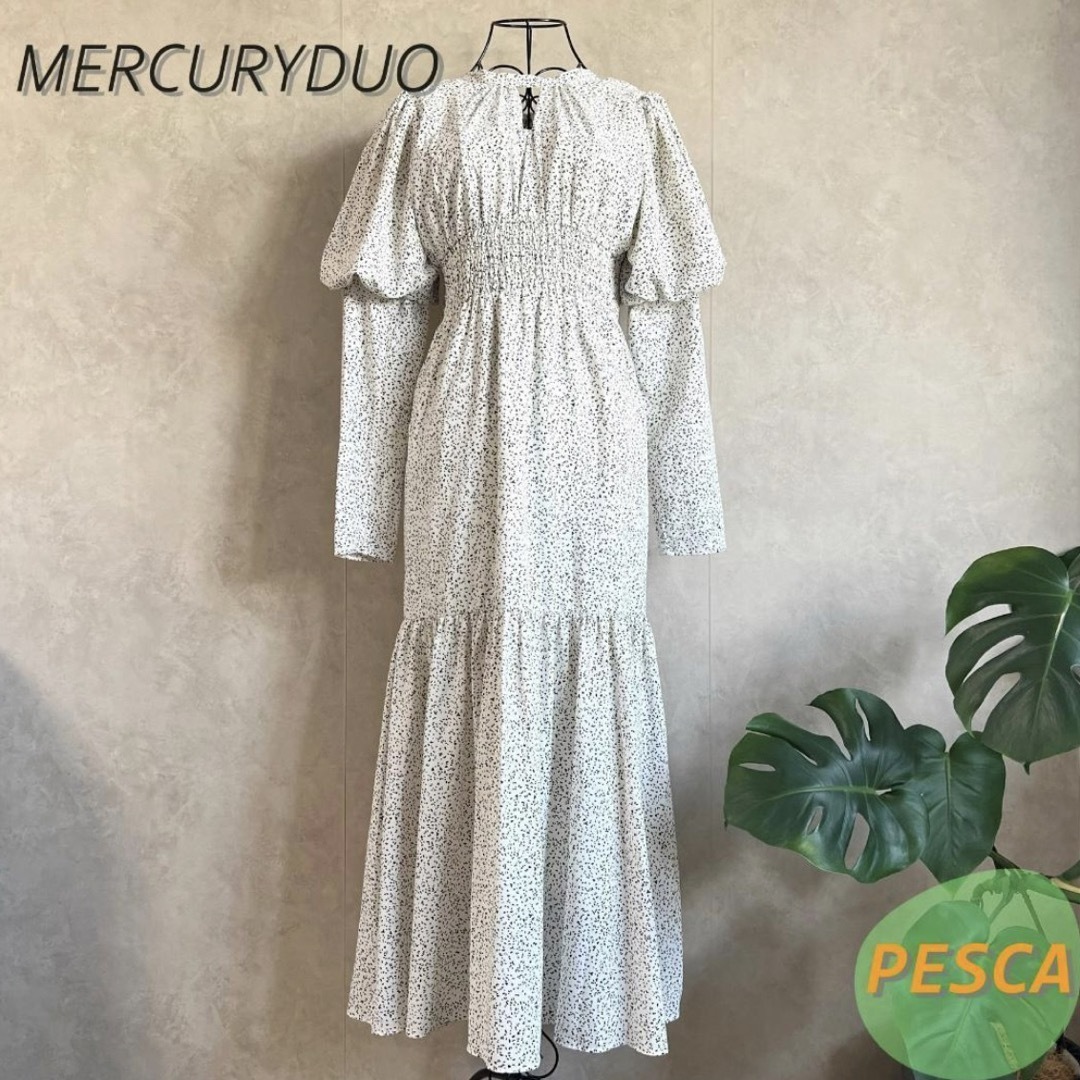 MERCURYDUO(マーキュリーデュオ)の【美品】マーキュリーデュオ　柄ロングワンピース レディースのワンピース(ロングワンピース/マキシワンピース)の商品写真