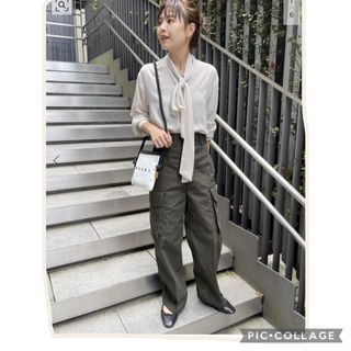 スピックアンドスパン(Spick & Span)の期間限定出品⭐︎即完売Spick and Span バックサテンボウタイブラウス(シャツ/ブラウス(長袖/七分))