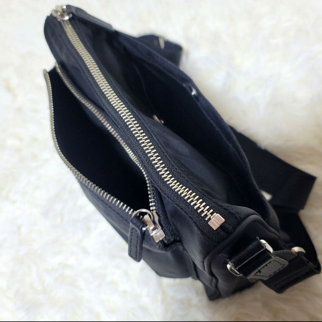 agnes b. - 【美品】アニエスベー ボヤージュ ショルダーバッグ agnes b. - 【美品】アニエスベー ボヤージュ ショルダーバッグ