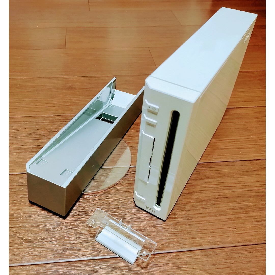 Wii - Wii本体（付属品付き）＆Ｗiiソフト1本の通販 by ハッピーライフ ...
