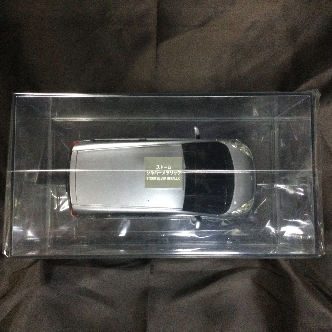 ホンダ(ホンダ)のHONDA LiFE 2006 ディーラー用カラーサンプル　専用ケース付　非売品 エンタメ/ホビーのおもちゃ/ぬいぐるみ(ミニカー)の商品写真