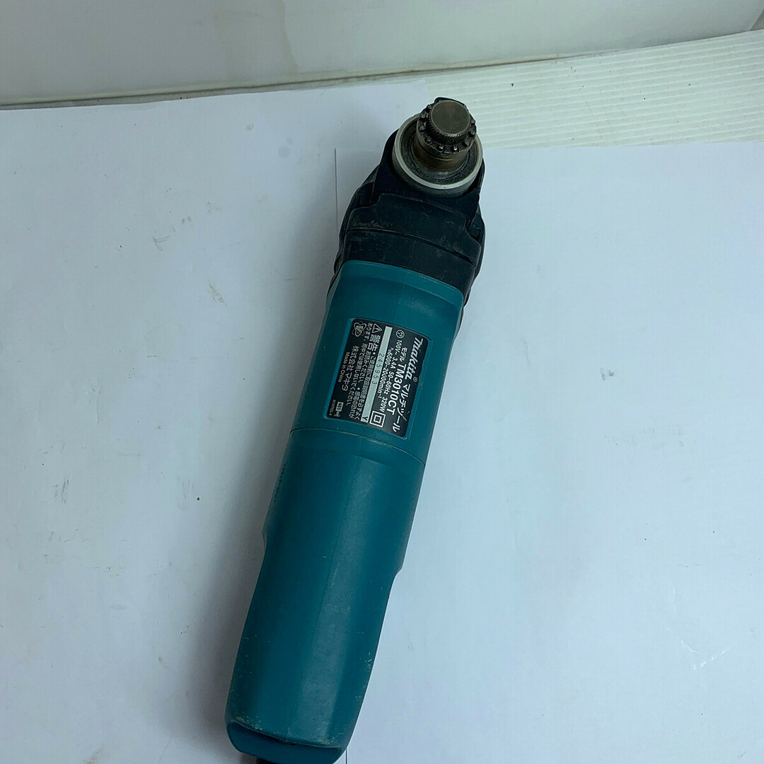 Makita(マキタ)の♭♭MAKITA マキタ マルチツール　コード式 TM3010CT インテリア/住まい/日用品のインテリア/住まい/日用品 その他(その他)の商品写真