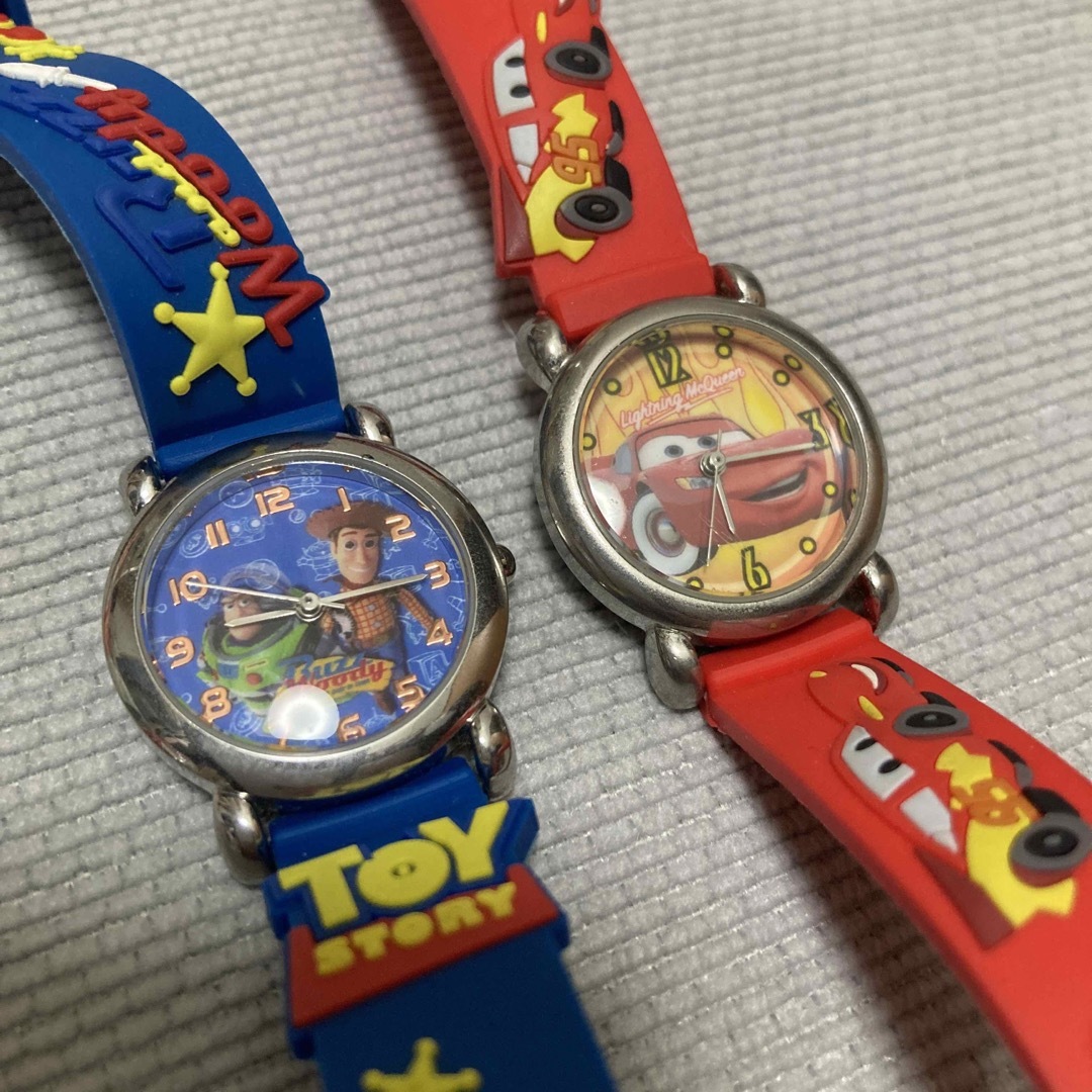 Disney(ディズニー)の腕時計　子供　Disney カーズ　トイストーリー　2個セット キッズ/ベビー/マタニティのこども用ファッション小物(腕時計)の商品写真